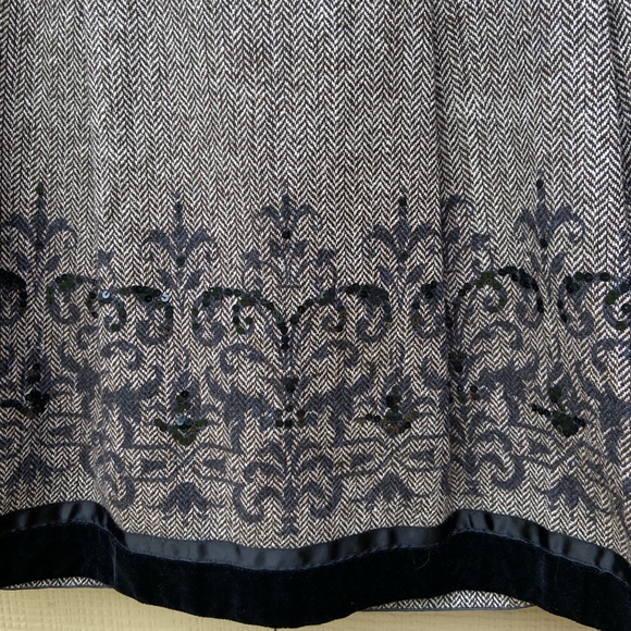 Ann Taylor LOFT Wool Blend Herringbone Sequin Detail A-Line Skirt - Picture 4 of 5